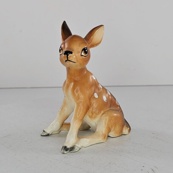 Vintage Lefton Deer Fawn Sitting Figurine H7192 - Picture 2 of 8